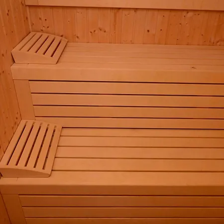 ловна резиденция длс извора 데빈