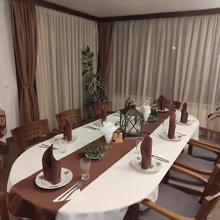 ловна резиденция длс извора 酒店 5*
