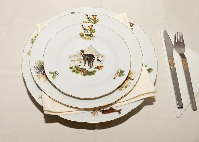 ловна резиденция длс извора 데빈