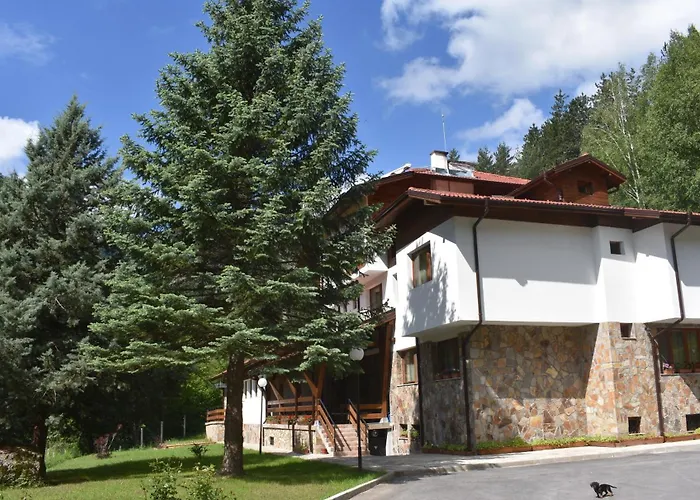 호텔 ловна резиденция длс извора 데빈